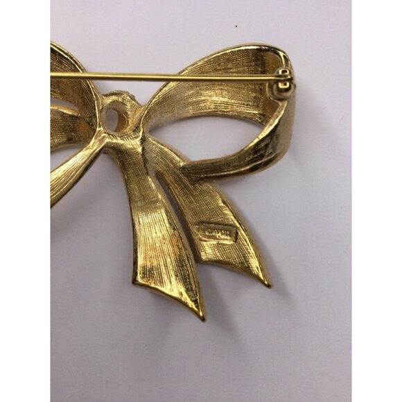 Vintage Avon Gold Tone Rhinestone Brooch Pin Ribbon Bow Designer Jewelry - Picture 4 of 9
